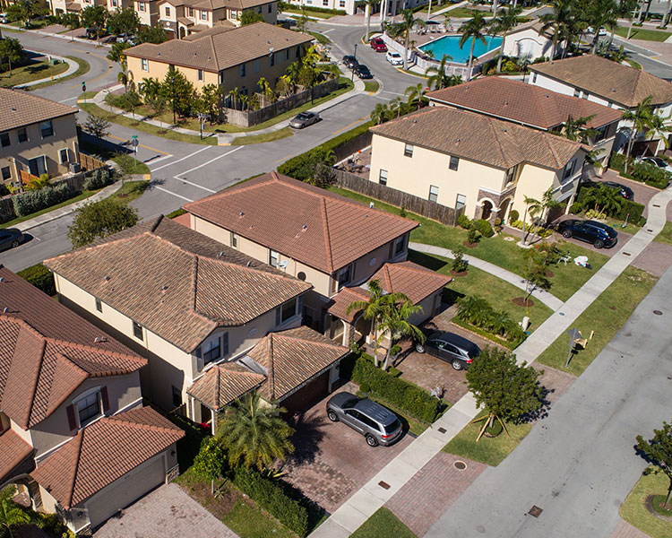 Bird&apos;s eye view of a suburban neighborhood