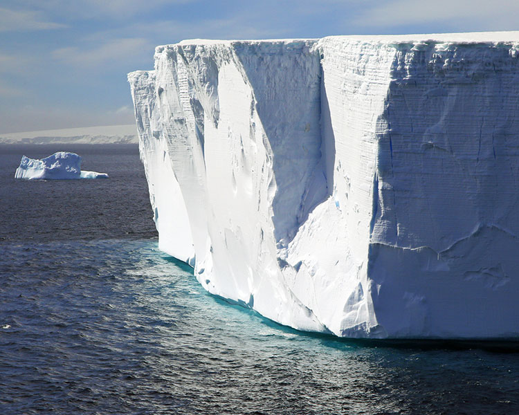 Image of a large iceberg